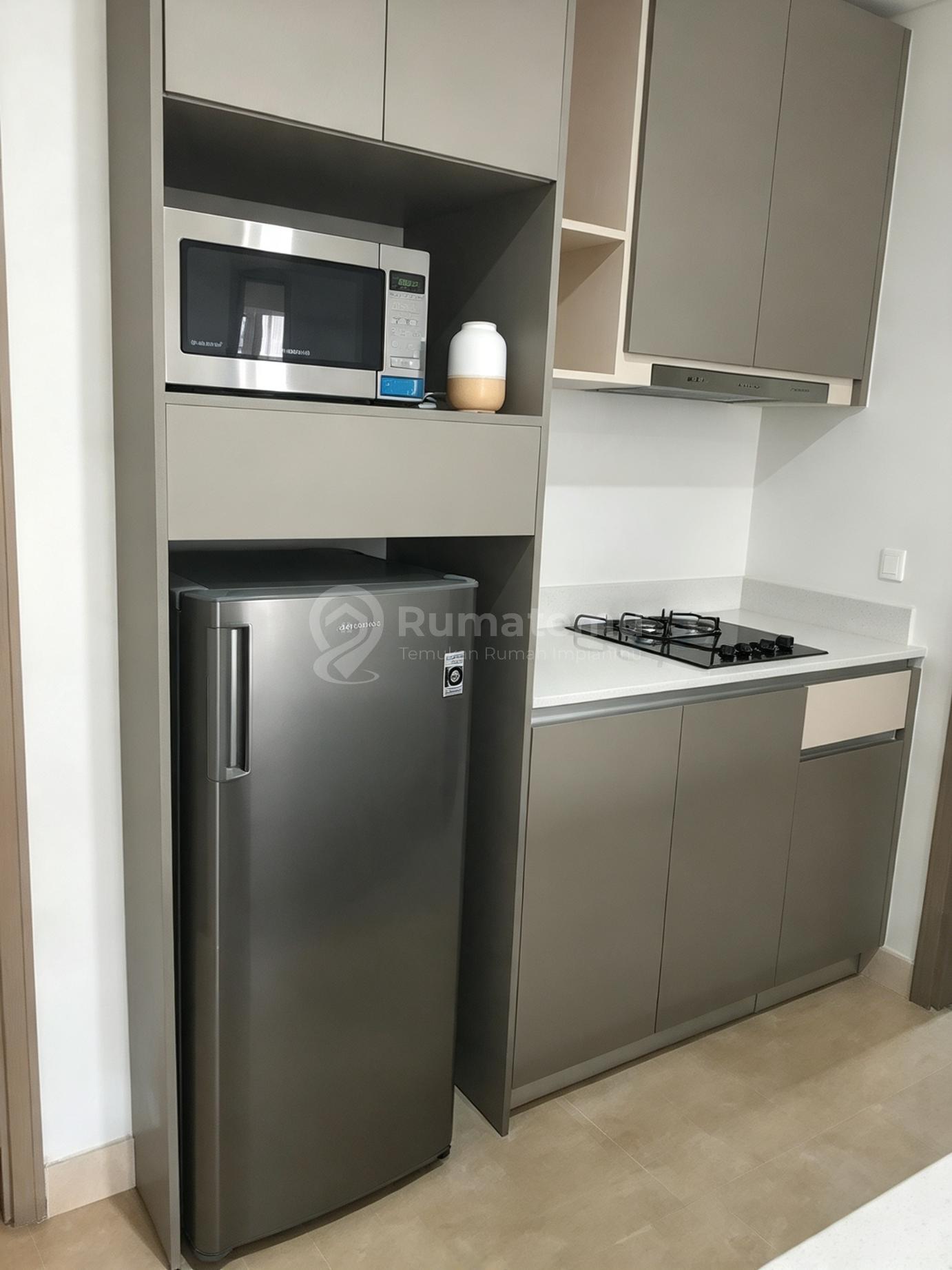Wts / Dijual Cepat Aprt Gold Coast 2 Bedroom Lantai Sedang