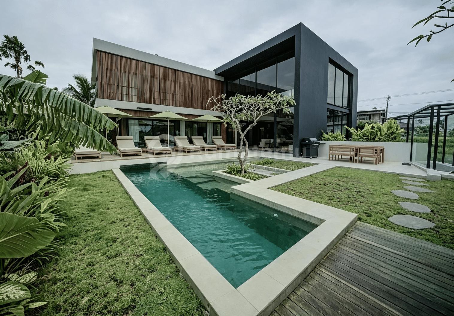 Ready For Rent 4 B R Luxury Villa In Pererenan Badung Bali