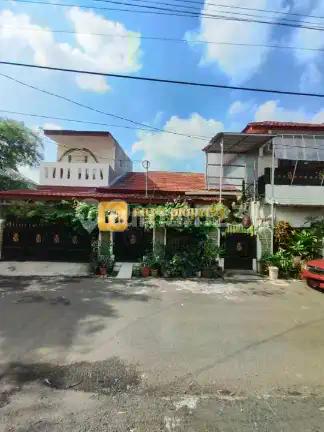 Rumah Bagus Posisi Hook Dalam Komplek di Pondok Bambu Duren Sawit