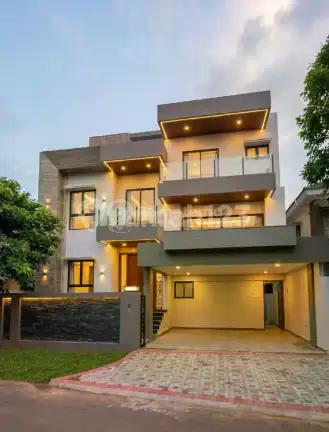 Rumah Bangunan Mandiri 3 Lantai di BSD City