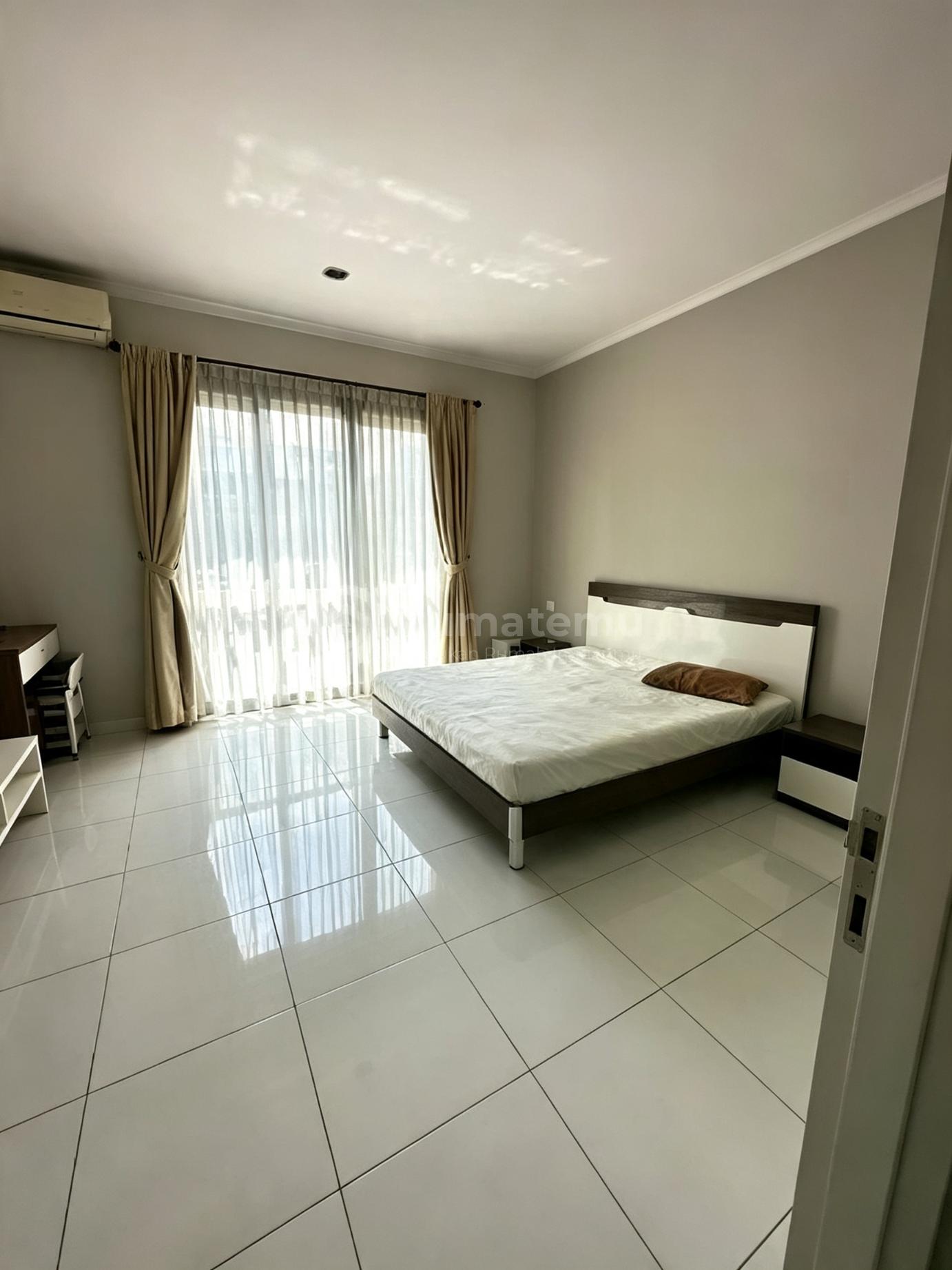 Disewakan Rumah Cajuputi De Park Bsd - Full Furnished