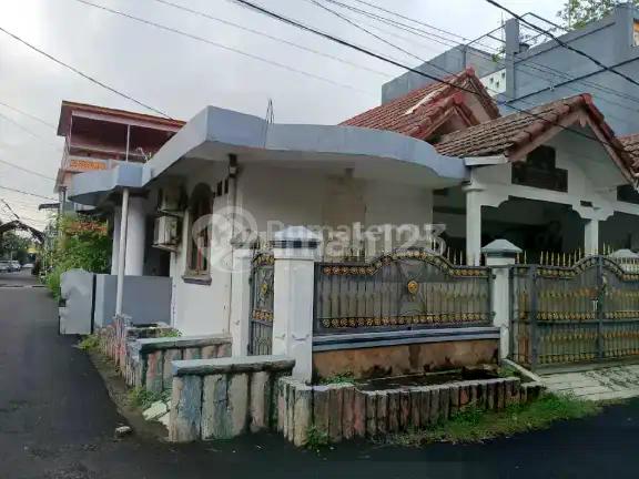 Dijual Rumah di Taman Harapan Baru Hook, Bekasi