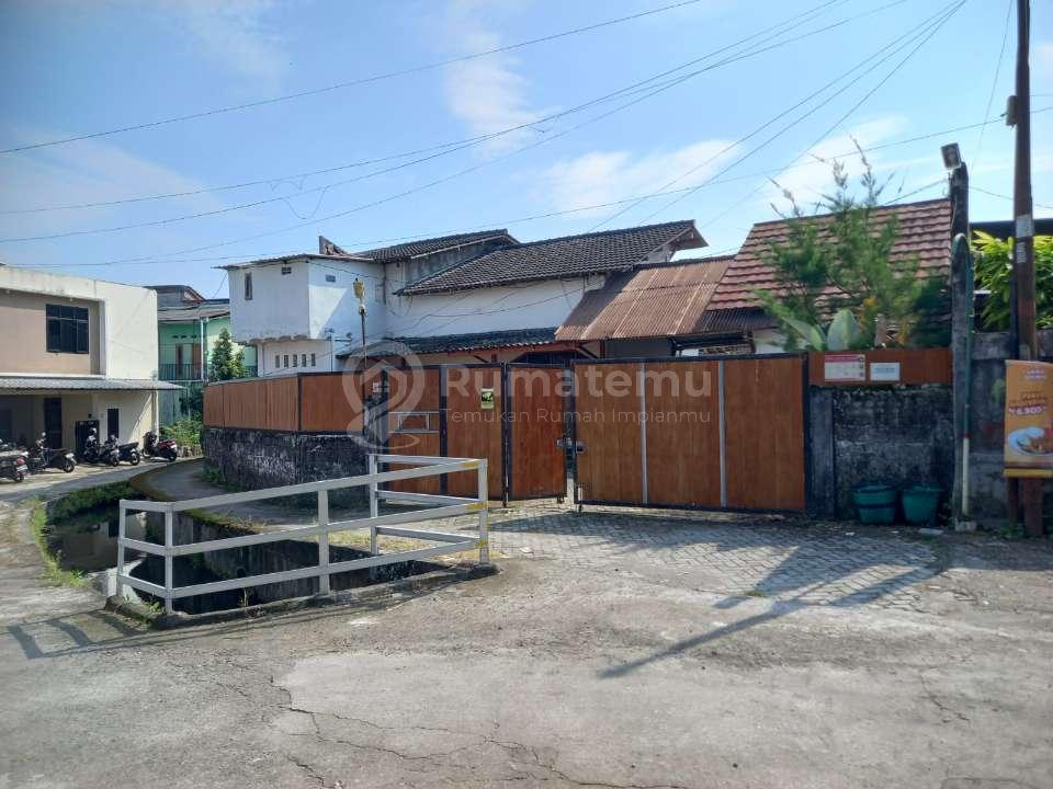 Rumah & Kost Furnish Lokasi Premium Dekat Kampus di Nologaten Depok Sleman