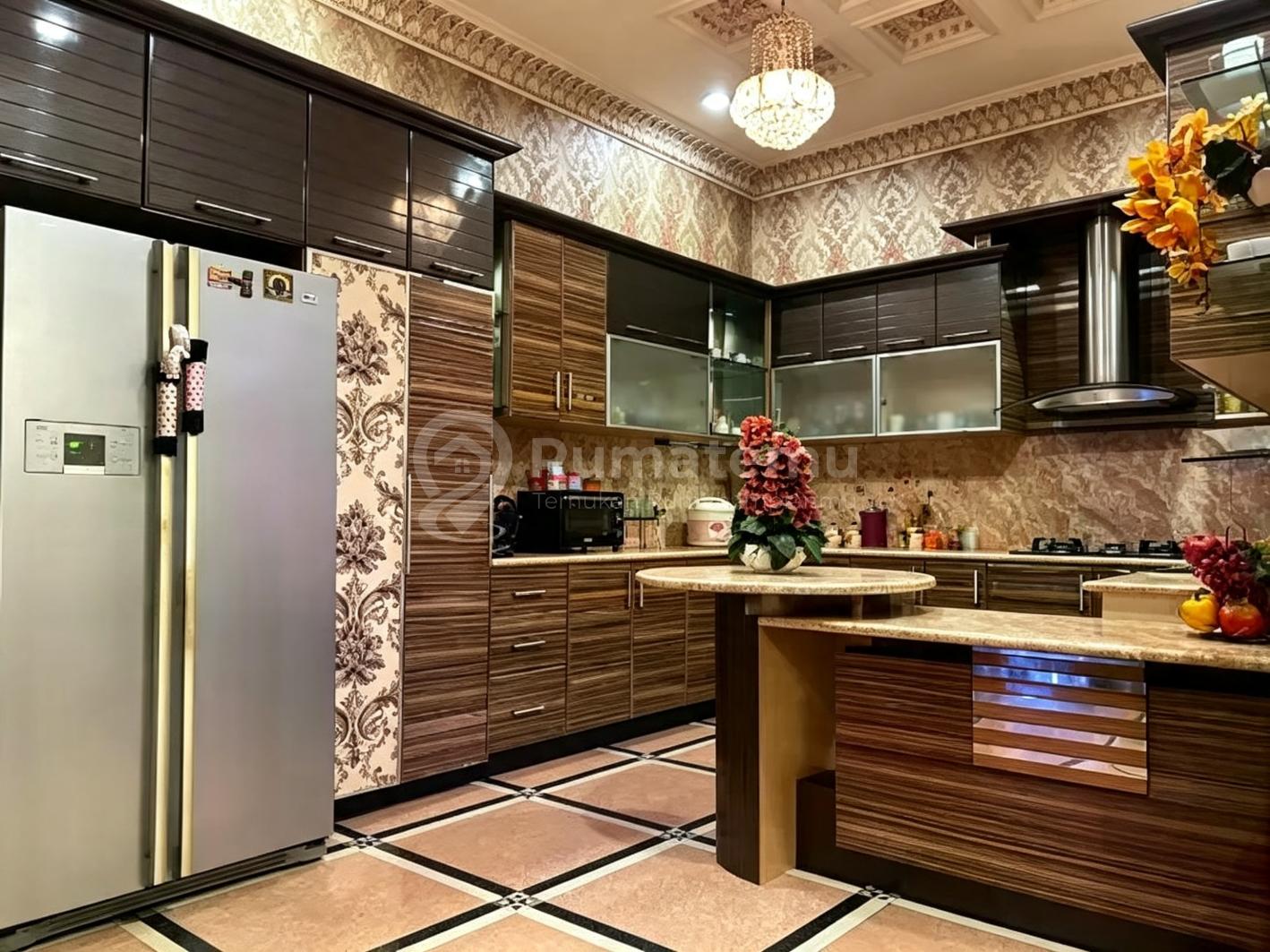 Dijual Rumah Florence Pik