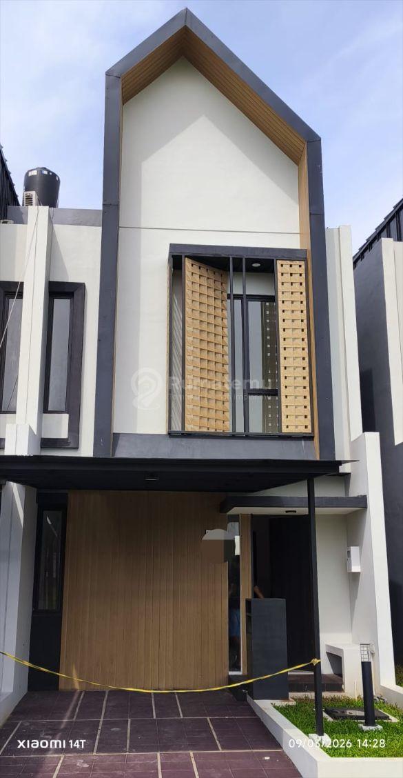 Rumah Baru di Cluster Mahakam JGC Cakung, LT 85 m², 4+1 KT, 2+1 KM, Ada Attic