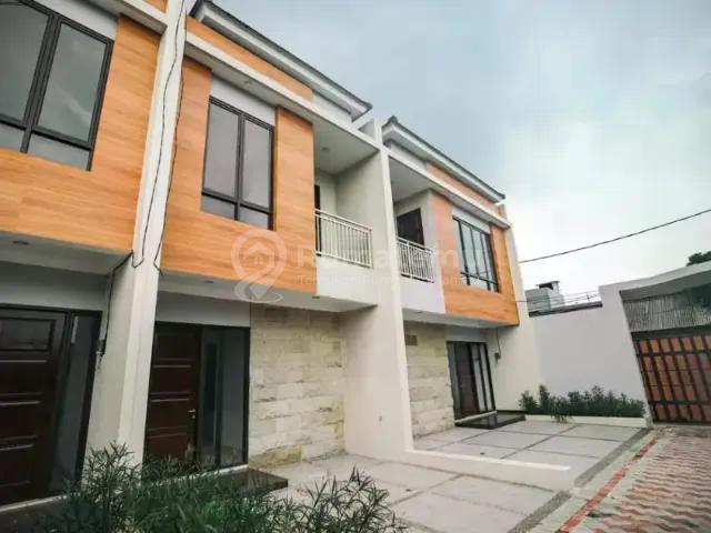 Rumah cluster di jakbar