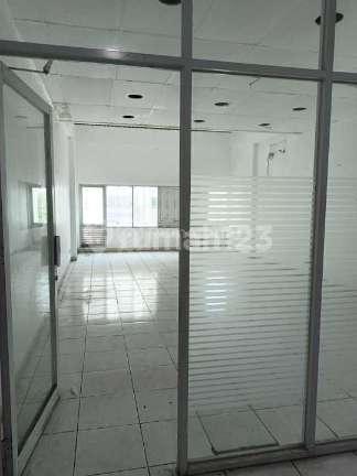 Dijual Ruko 4 Lantai Hadap Timur @Galeri Niaga 1 Medit 1 Pik