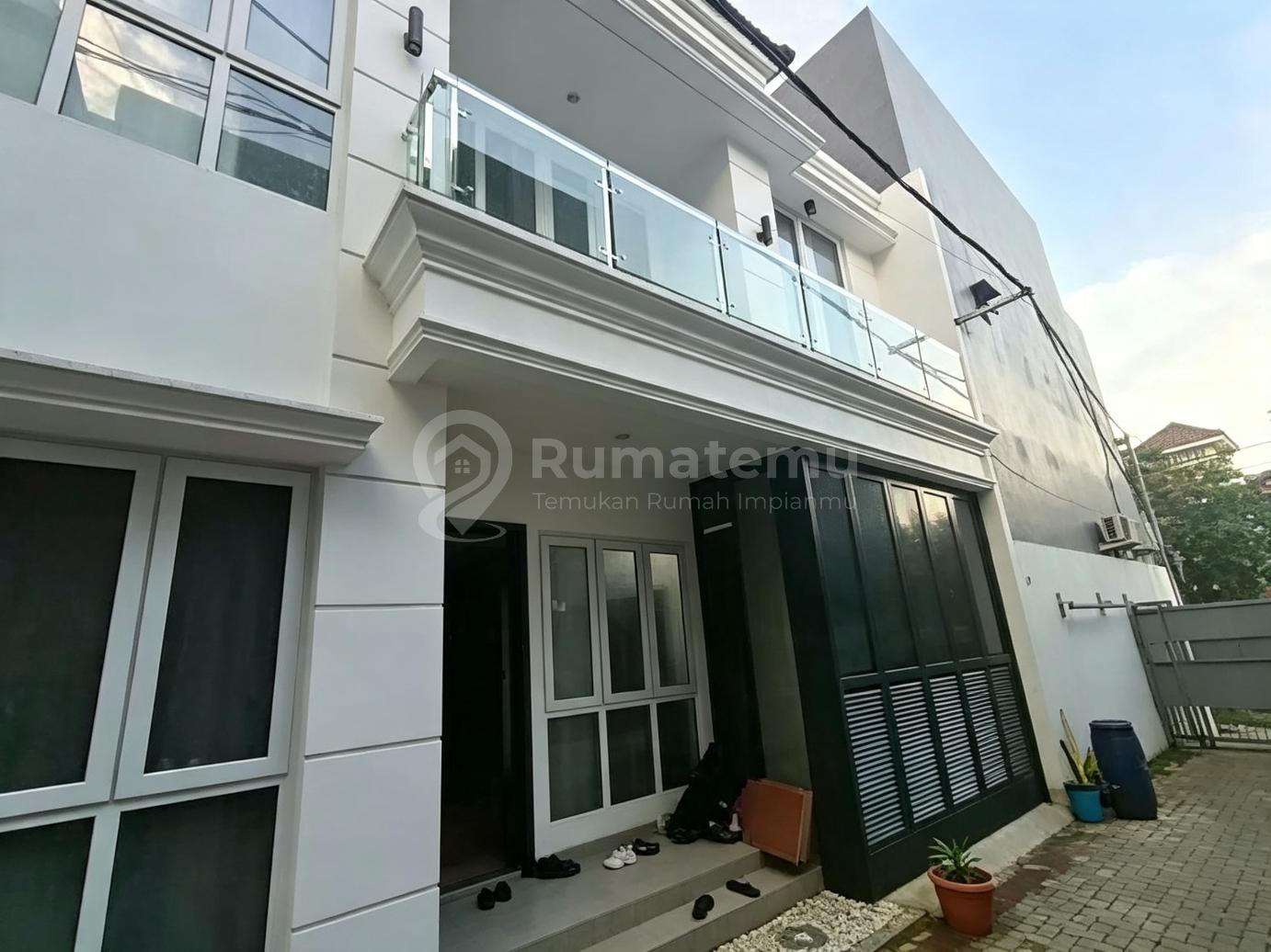 Djual/sewakan Rumah Di Sukabumi Utara Jakarta Barat