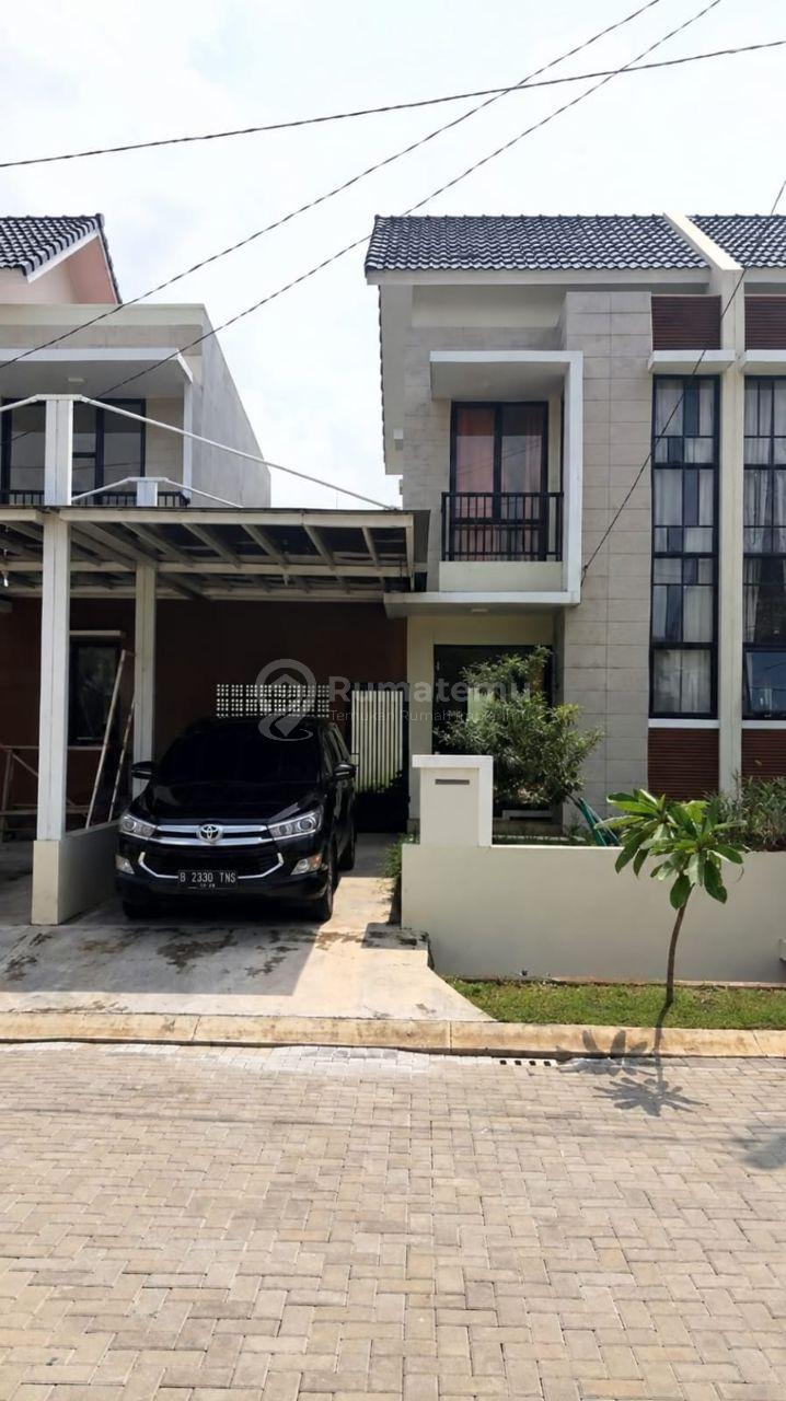 Rumah 2 Lantai di Green Ara, Bekasi