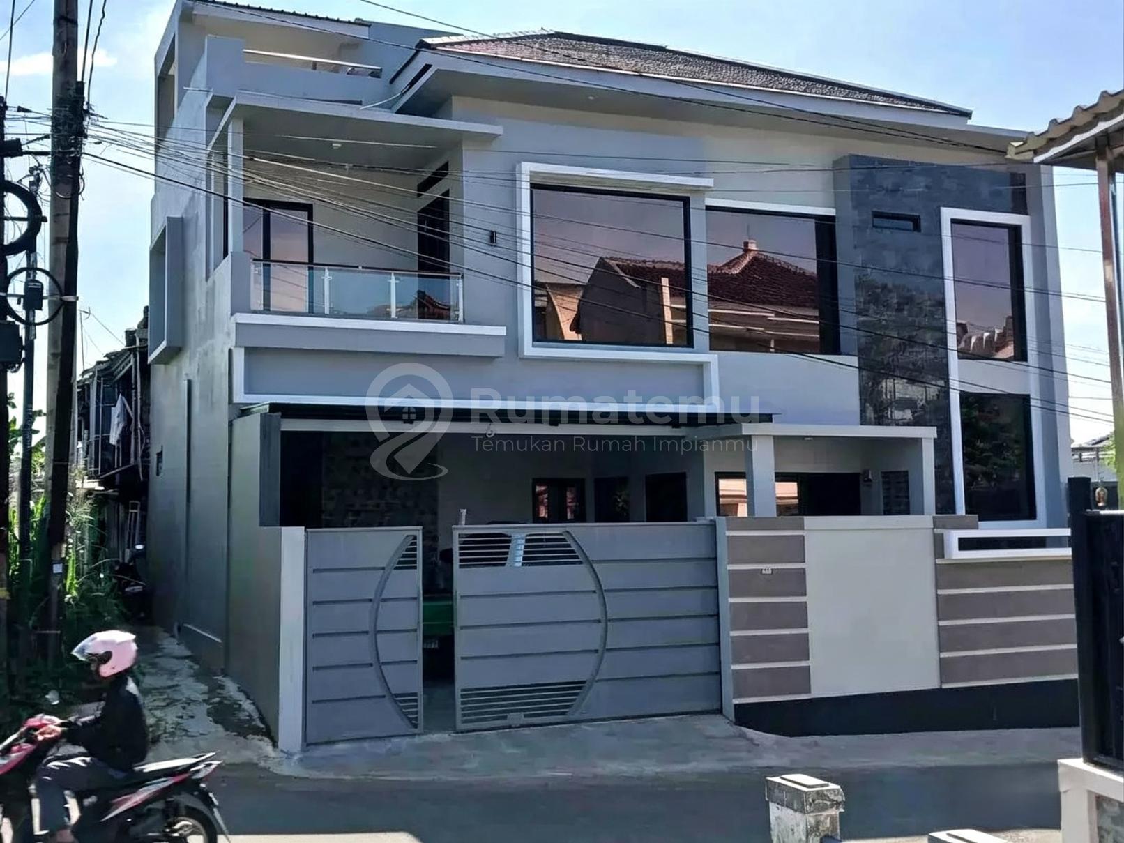 Dijual Rumah Mewah Kota Sukabumi Belakang Superindo Ciaul