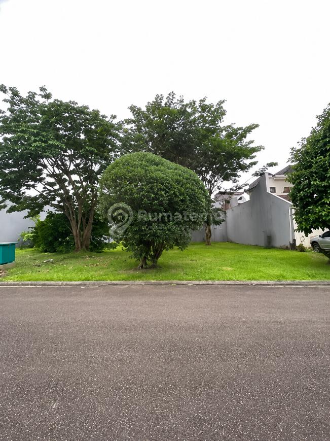 Kavling cantik hoek badan utara timur lebar 17 meter lokasi strategis The Green BSD