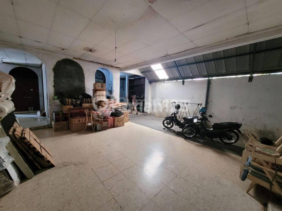 Rumah Dan Tempat Usaha Lokasi Strategis Tengah Kota Semarang