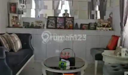 Rumah Garden House di Pik 1