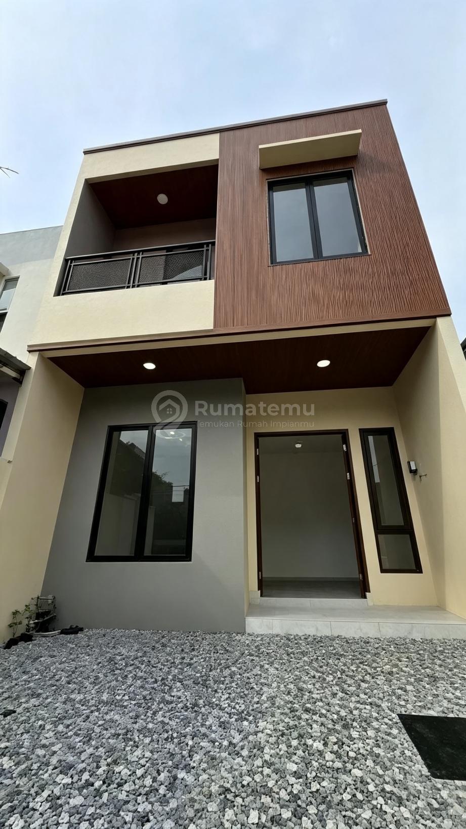 Jual Rumah Baru di Hybrida Kelapa Gading 2 Lantai