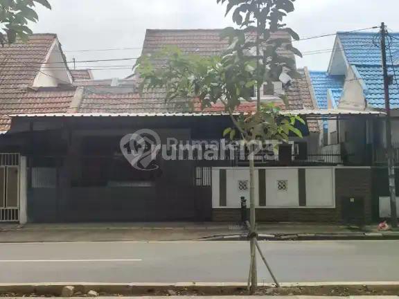 Rumah Boulevard Cocok Untuk Usaha /kantor Strategis
