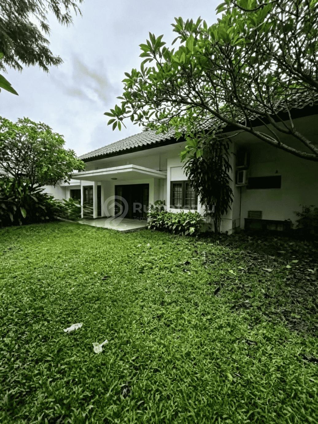 Dijual Rumah Mewah Lokasi Premium Kebayoran Baru Jakarta Selatan