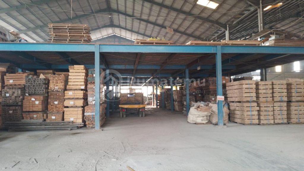 Dijual cepat, Gudang Industri Jalan Raya Serang. Keluar Tol Balaraja Barat 2km