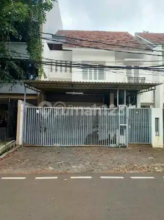 Rumah Secondary Siap Huni Lokasi Strategis