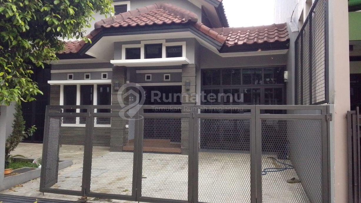DI JUAL RUMAH BISA UNTUK KANTOR ATAU USAHA