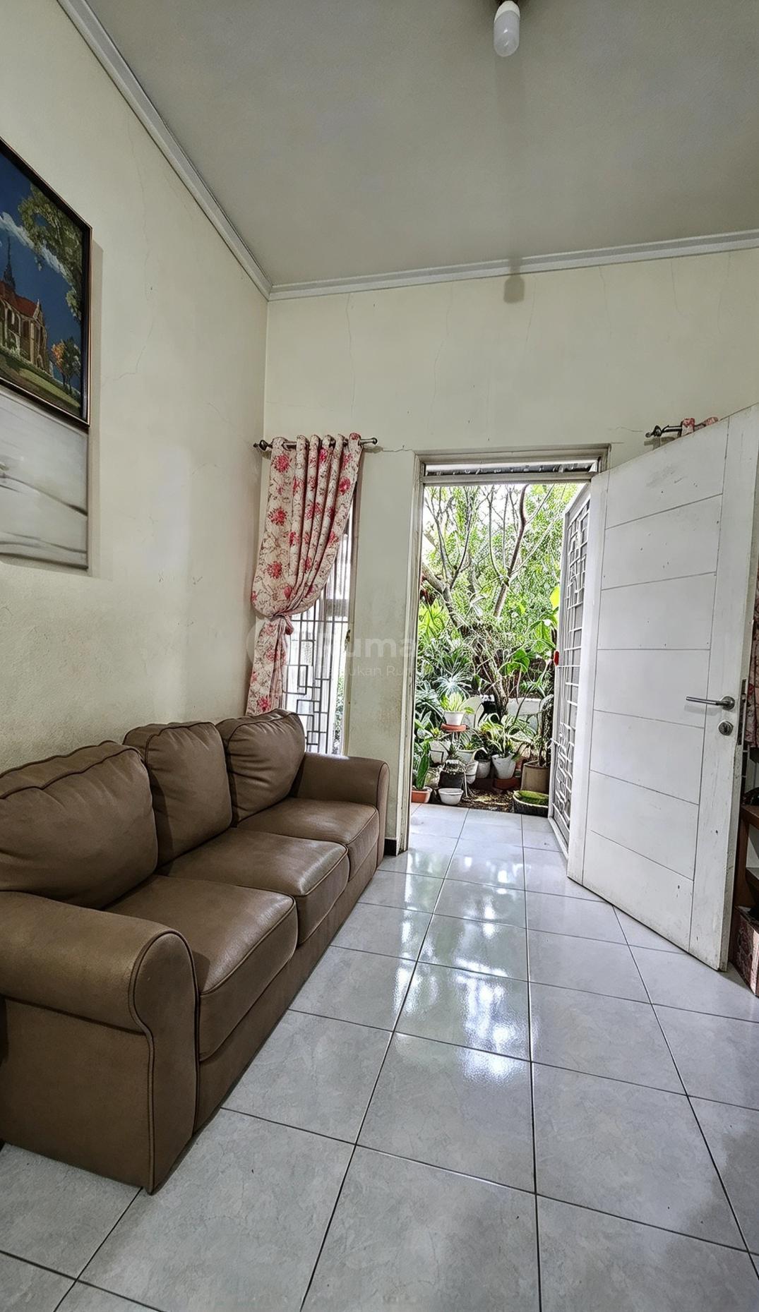 Jual Cepat! Shm Asri Siap Huni Taman Kopo Indah 3, Bandung