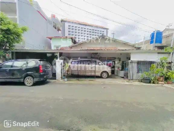 Rumah Hitung Tanah Prime Area Menteng Dalam Dekat Hotel Bidakara