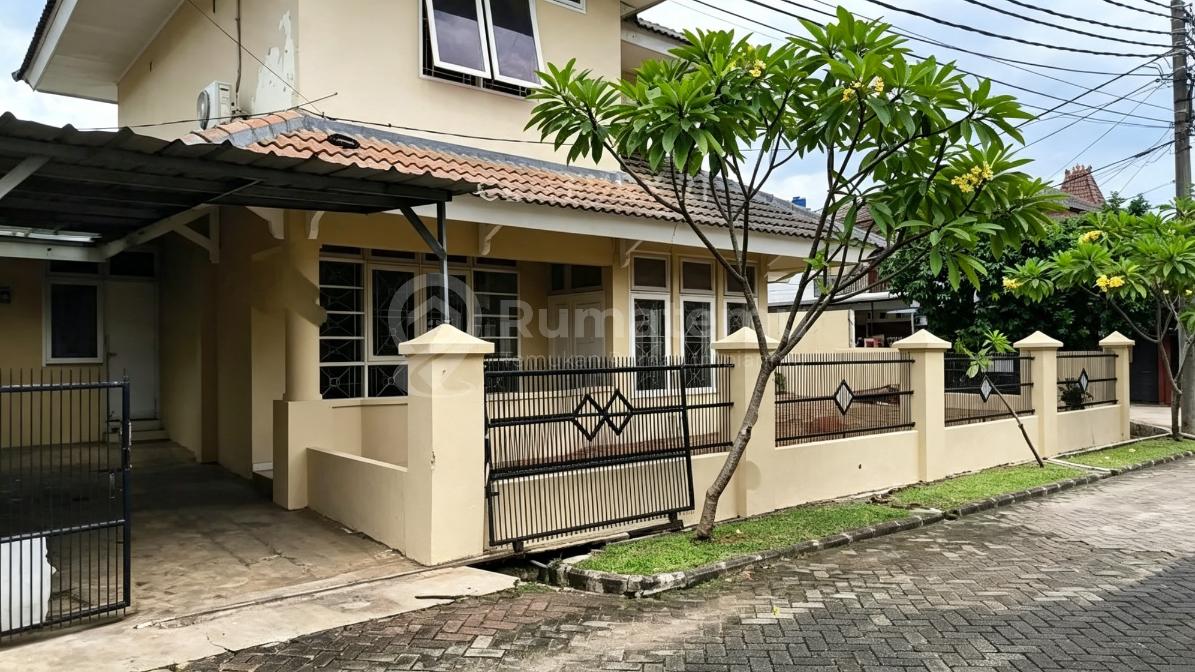 Dijual Rumah Hook Classic Dengan Harga Menarik Lokasi Strategis di Graha Bintaro