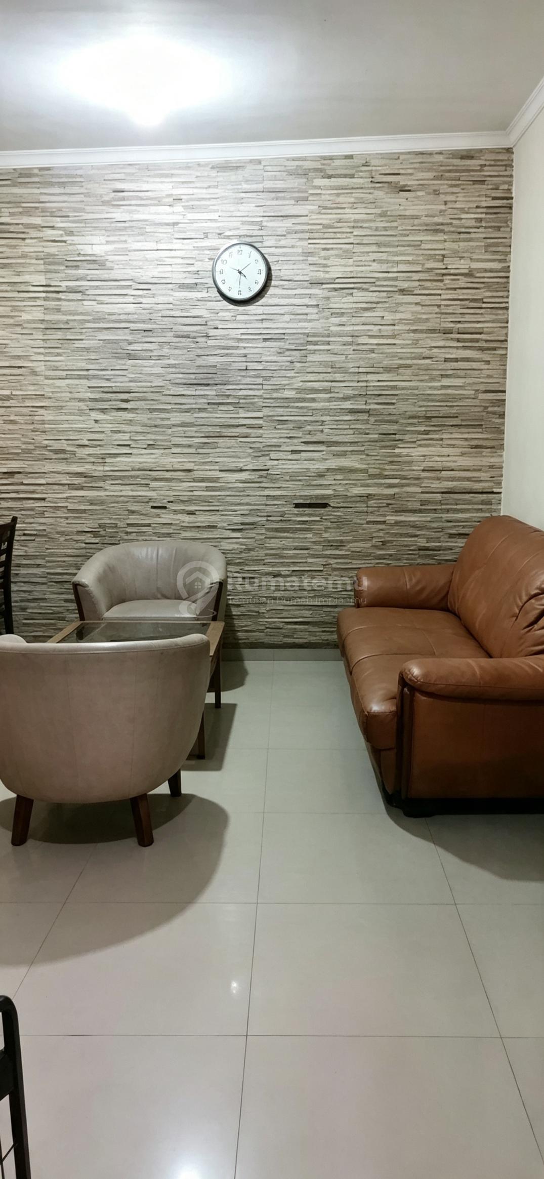 Dijual Murah Rumah 2 Lantai Siap Huni di Kelapa Gading