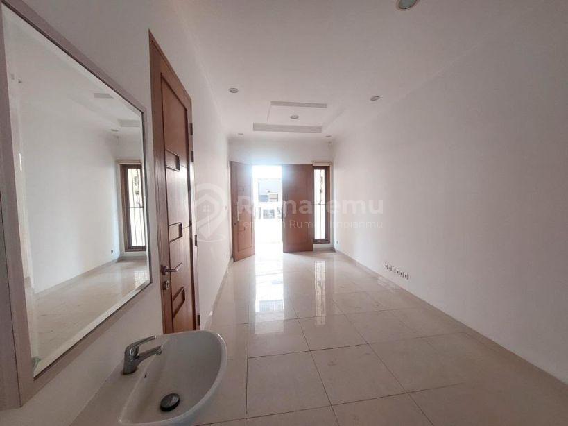Dijual Rumah Di Taman Ratu Jakarta Barat