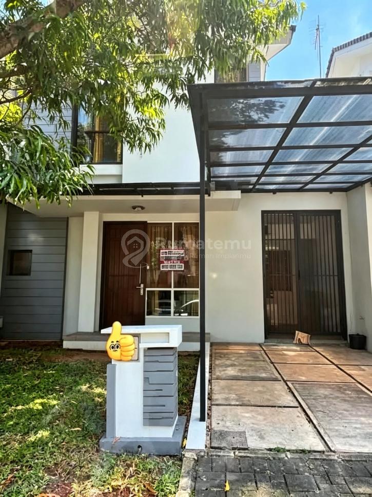Rumah 2 Lantai Lokasi.trategis Dekat Sekolah dan Universitas BSD Tangerang Bagus