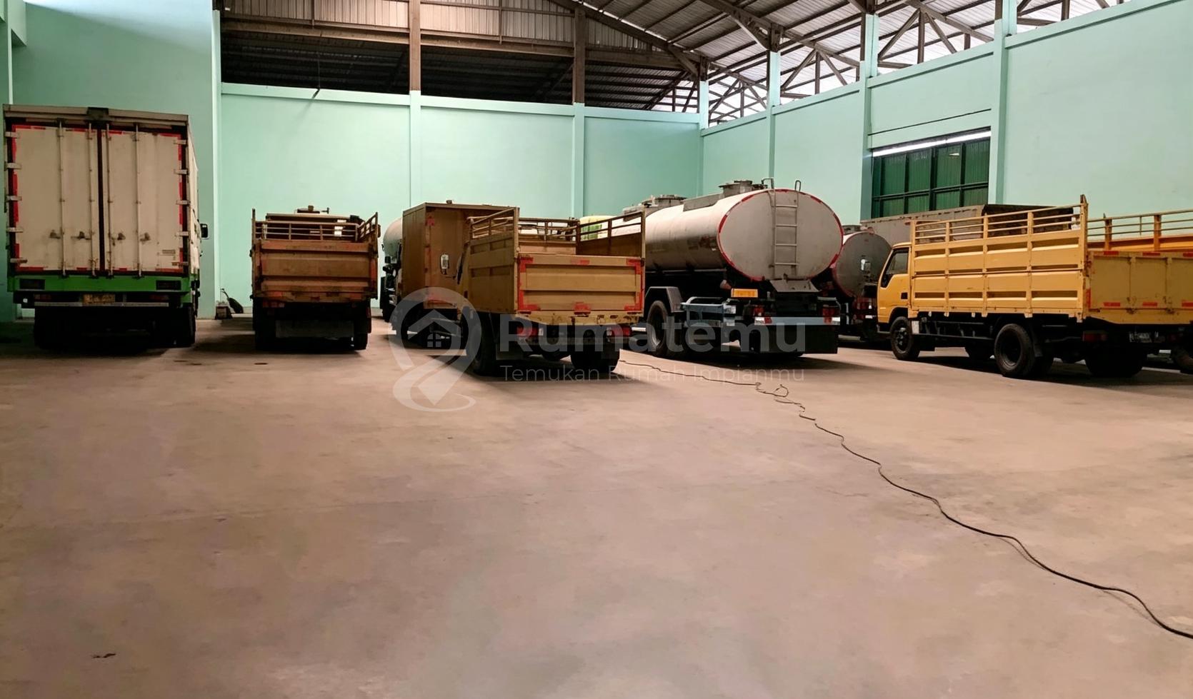 Dijual Gudang Ciracas Jakarta Timur