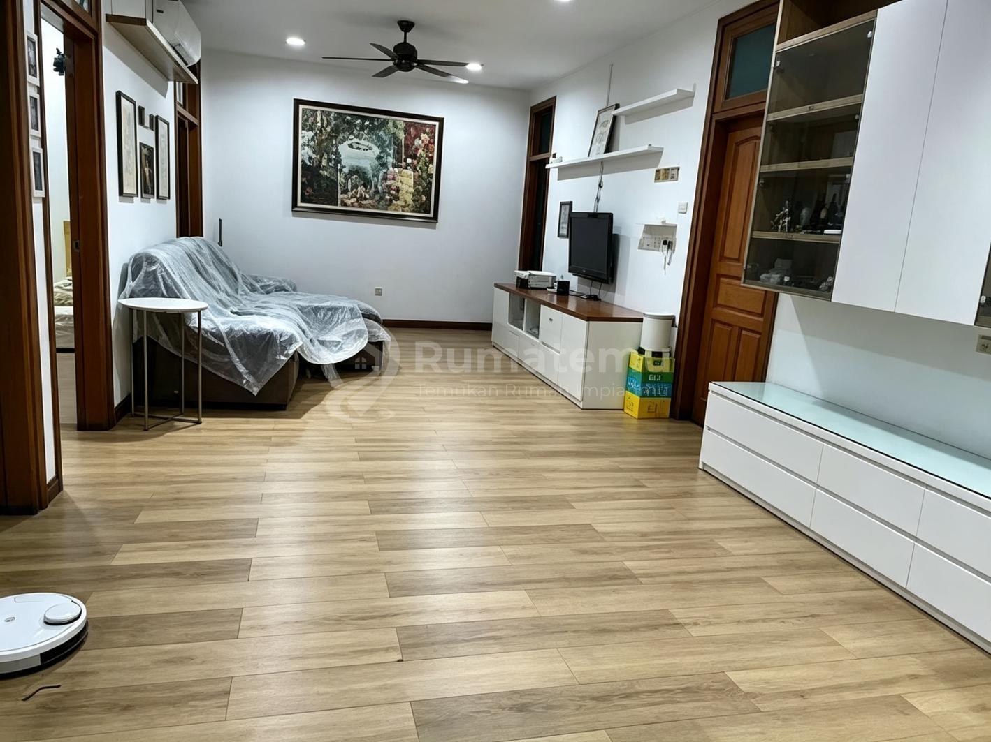 Jual rumah siap huni minimalis dan modern di Sunter, Sunter Jaya, Tanjung Priok