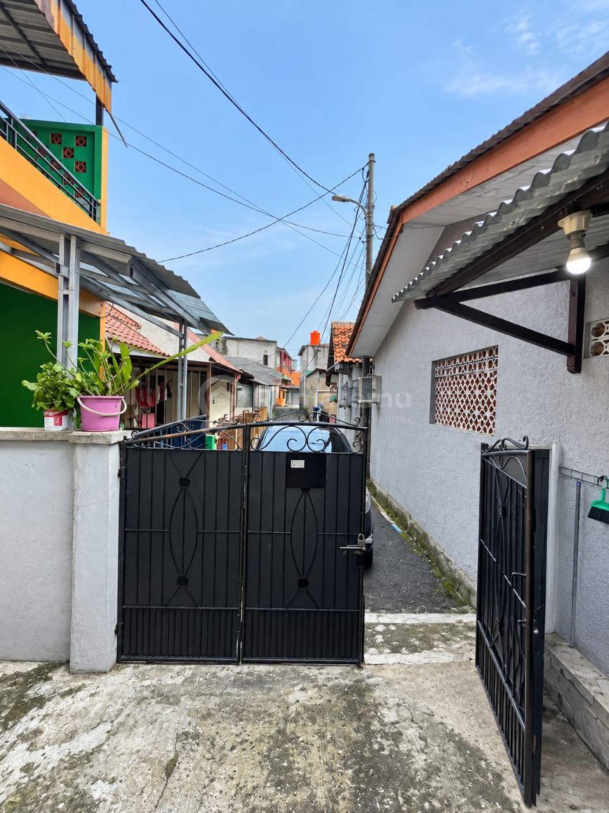 DIJUAL KOST 22 KAMAR JURANGMANGU TIMUR - SIAP DILIRIK PASAR MAHASISWA