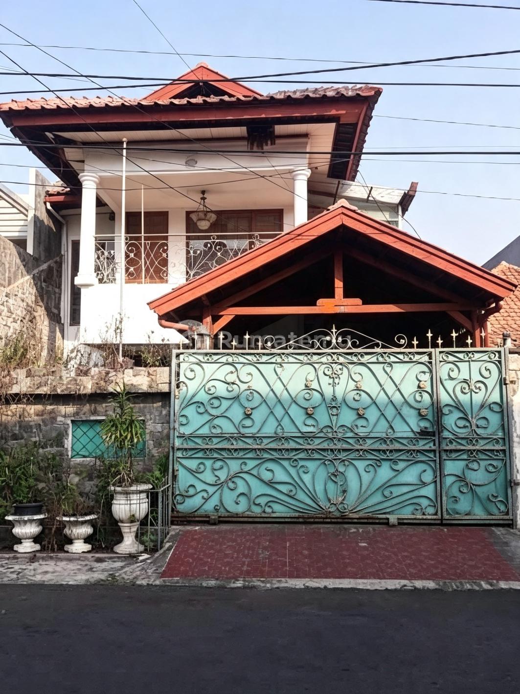 Jual rumah 2 lantai di kompleks MPR Cilandak, Jakarta Selatan