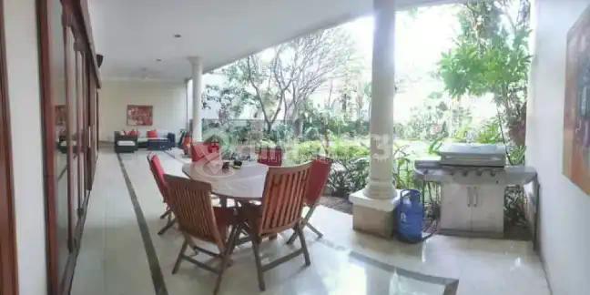 Dijual Rumah Siap Huni di Kemang Jakarta Selatan