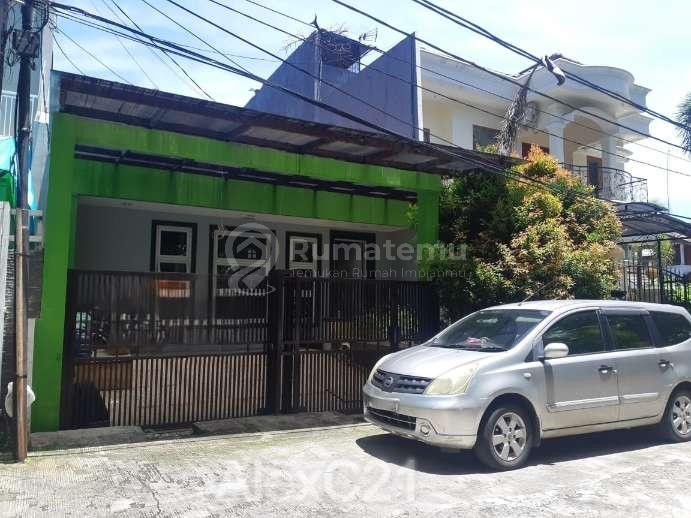 Dijual rumah dengan platfon tinggi, lantai marmer dalam komplek di Kelapa Gading, Pegangsaan Dua, Jakarta