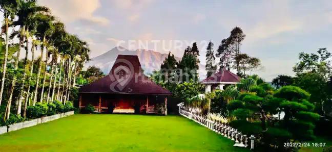 Villa Perpaduan Jawa Jepang di Megamendung
