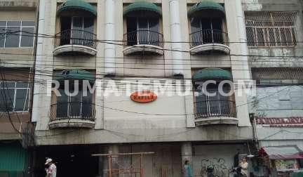 Dijual hotel 50 %njop masih aktif di JAKARTA BARAT
