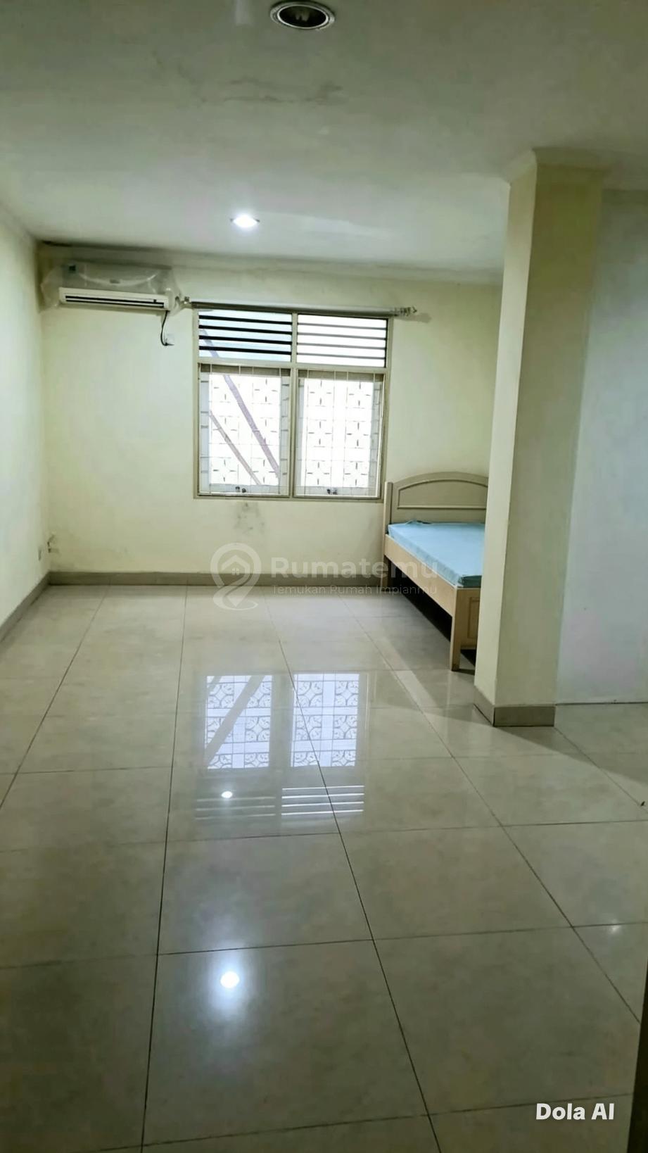 Di Jual Rumah Siap Huni Rapi Terawat Di Kelapa Gading
