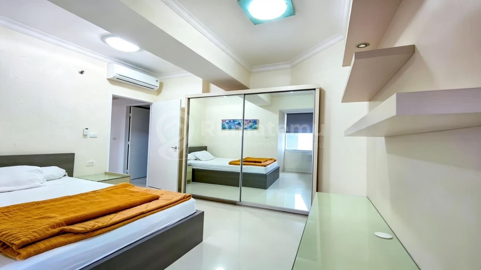 Investasi Terbaik Unit Renov Taman Anggrek Condo 2+1BR City
