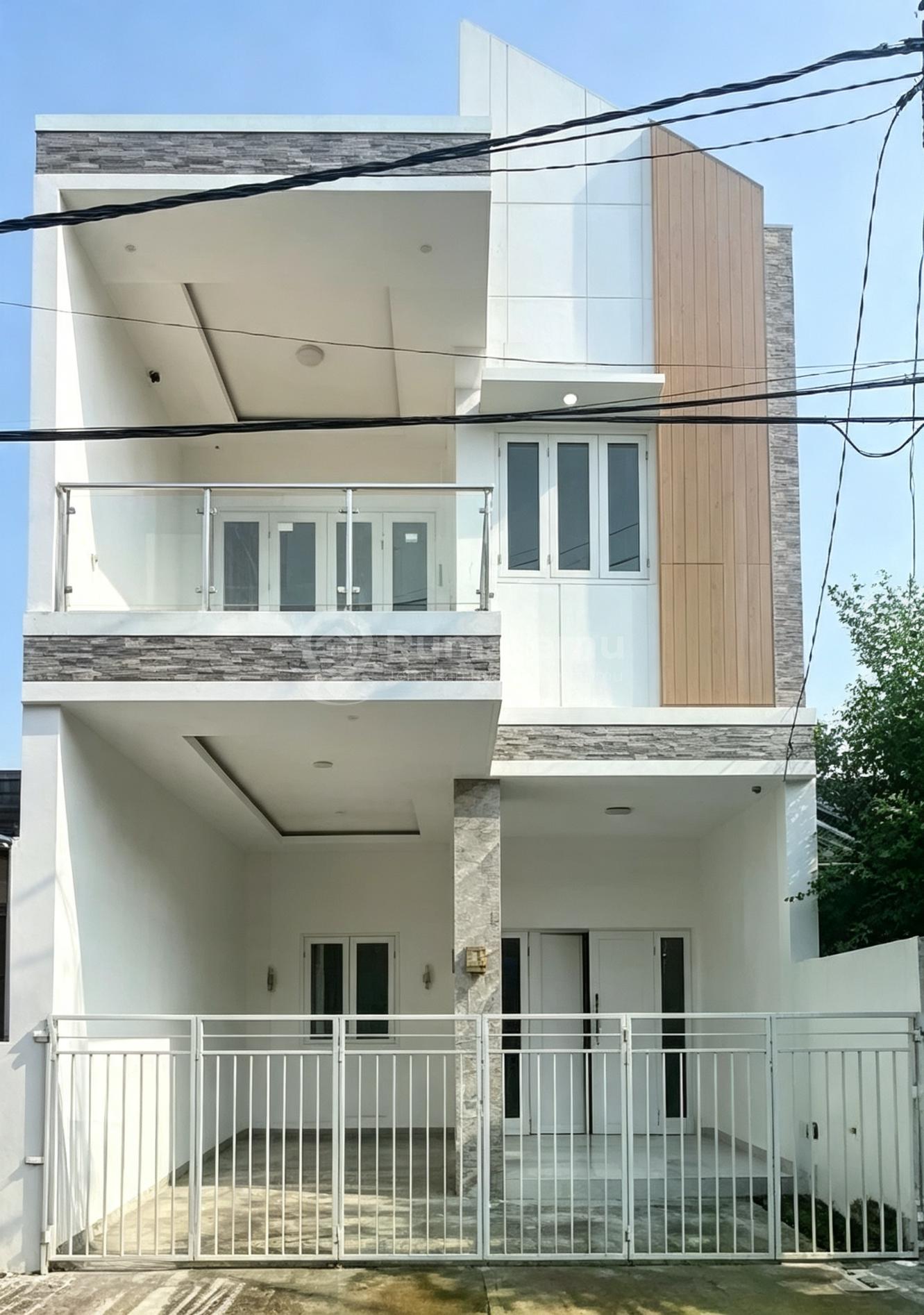 Dijual Rumah Siap Huni di Kencana Loka Bsd
