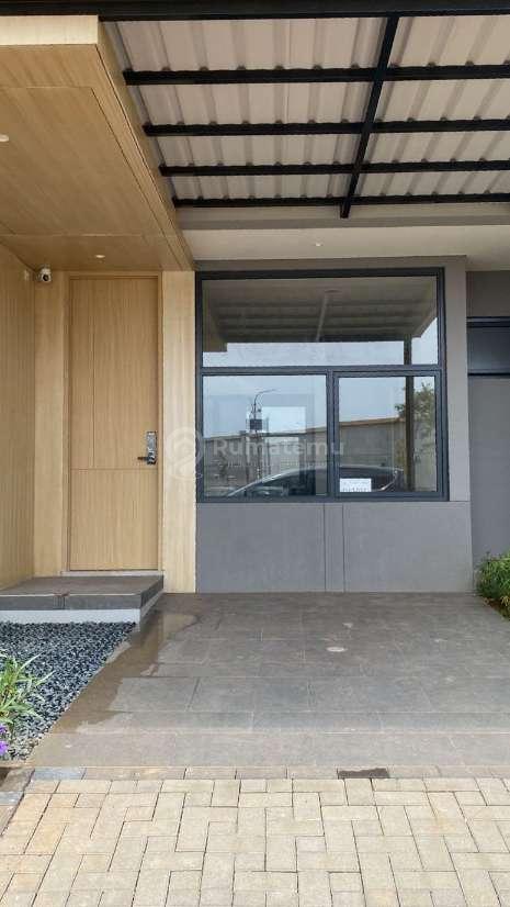 Rumah 2 Lantai Semi Furnished dan Bebas Banjir di BSD!