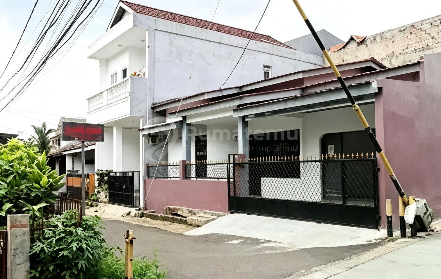 Dekat Unpam, Dijual Rumah Siap Huni di Pamulang Tangerang Selatan