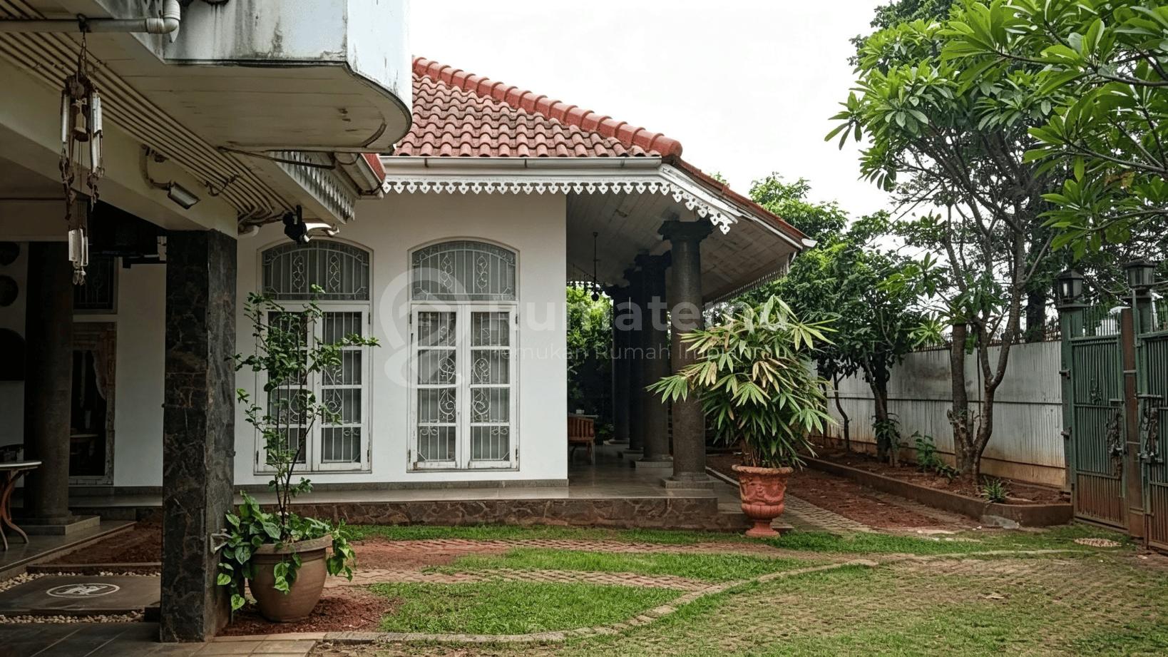 Dijual rumah mewah modern dan suasanya asri di Bambu Apus, Cipayung, Jakarta Timur