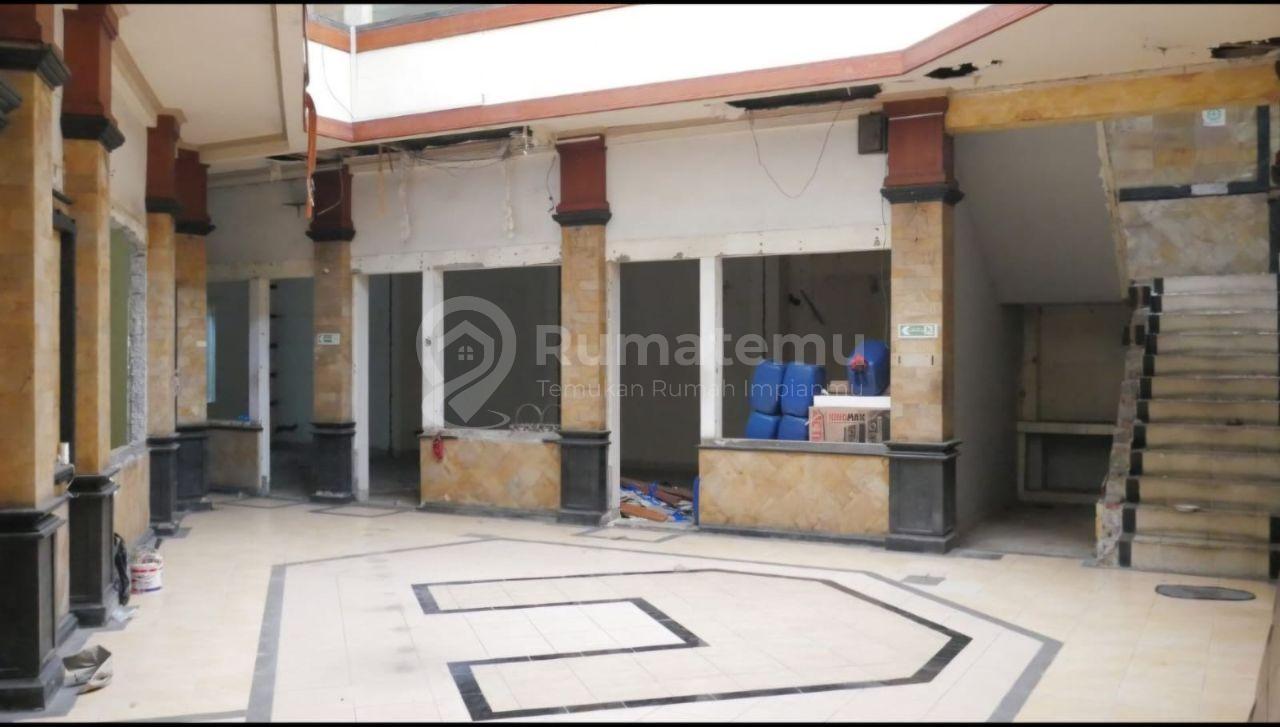 RUMAH DIJUAL HARGA TANAHNYA AREA KEBAYORAN BARU