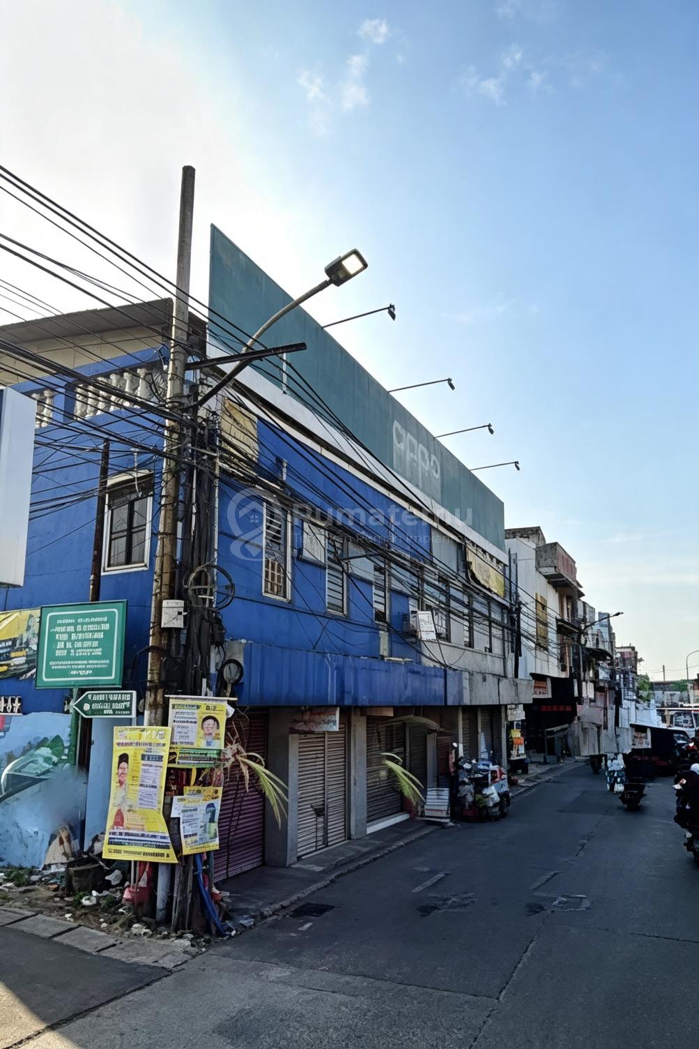 Disewakan Ruko 3lt Di Jl. Dewi Sartika Ciputat Tangsel