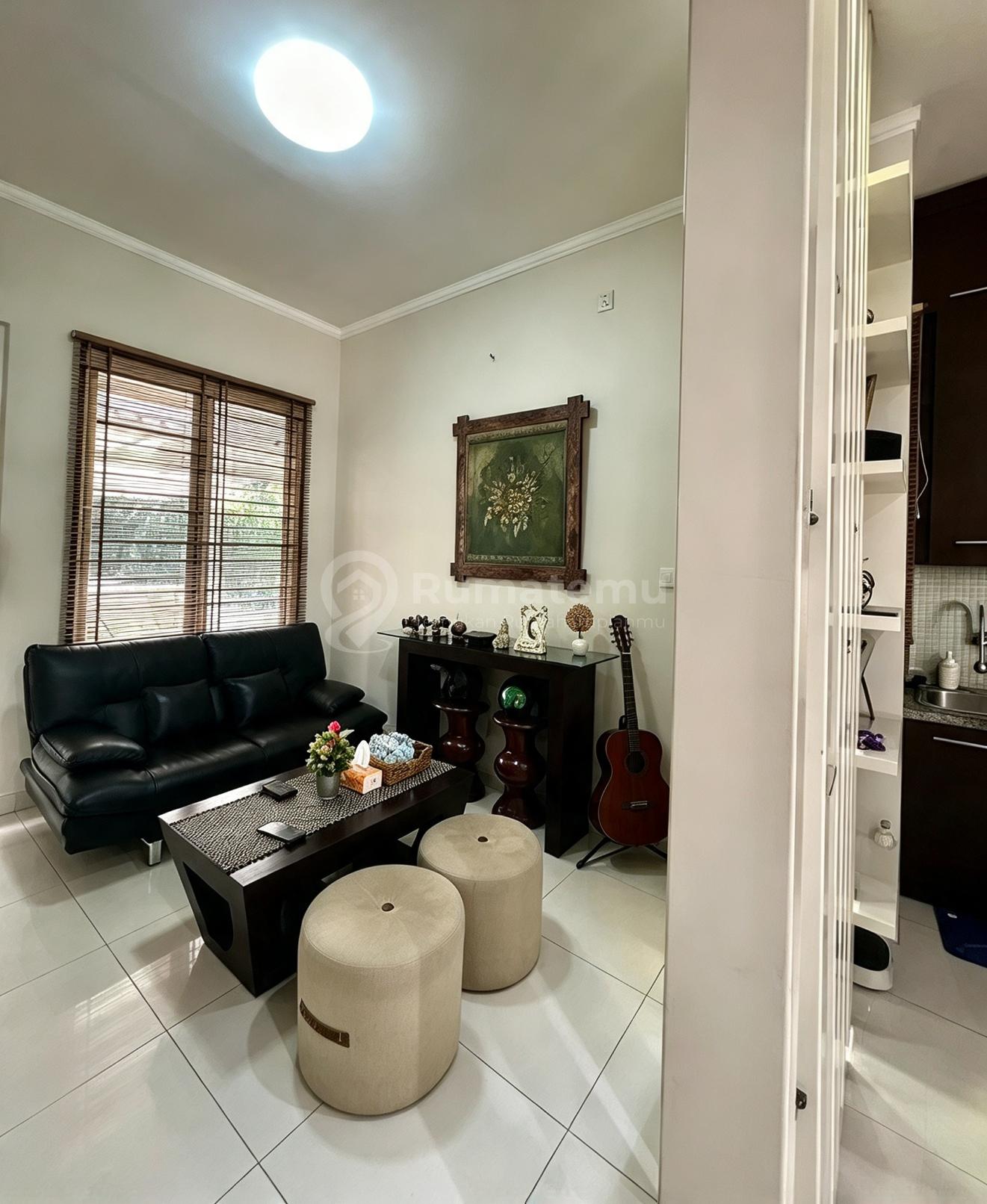 Rumah Bagus Unfurnished SHM Sektor 9-Bintaro, Tangerang Selatan