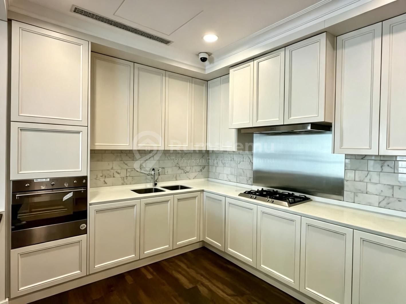 Living In A Tropical Oasis: Dijual Apartemen Botanica 3Br