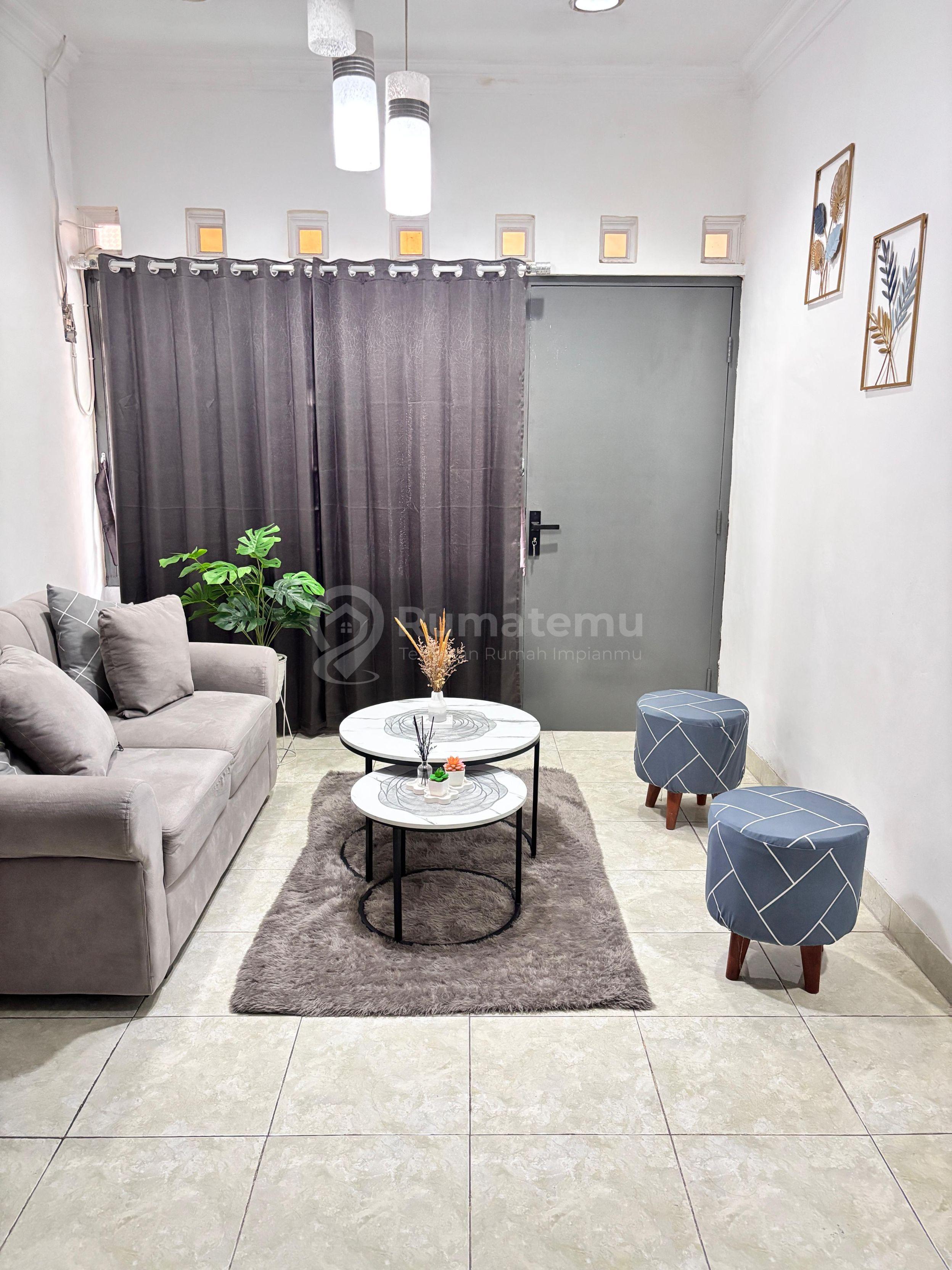 Dijual Rumah Bagus Lokasi di Jl. Dewi Sartika Semarang
