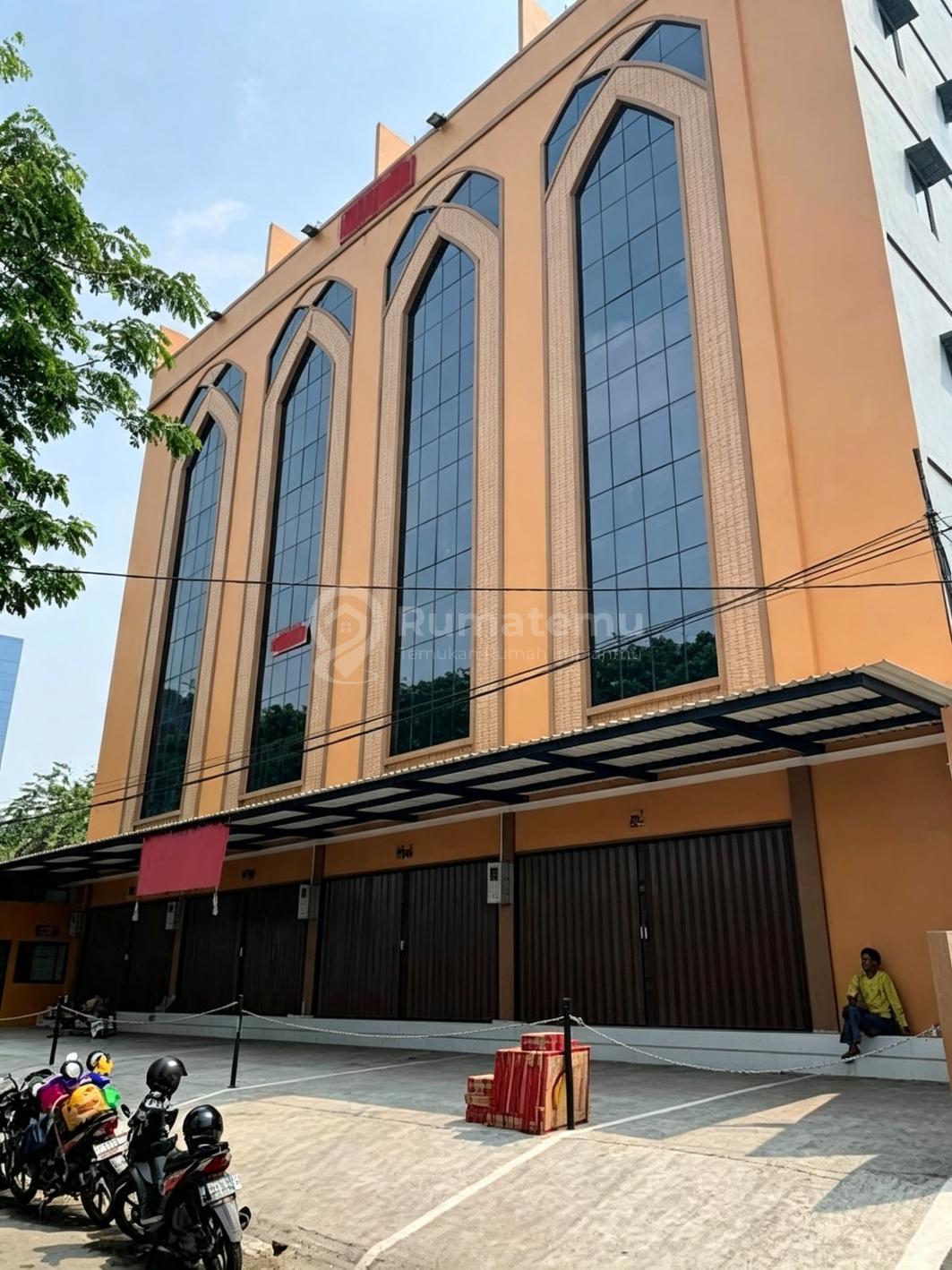 Dijual dan Sewa Ruko gandeng 2 unit Harga covid Tanah Abang