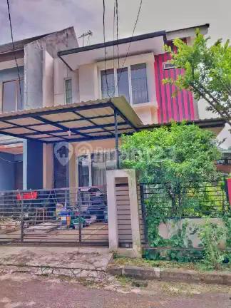 Rumah cantik 2 lantai lokasi strategis 2M nego Kencana Loka BSD